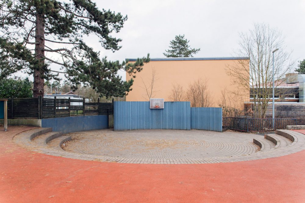 Eifel Bunker Tour Satzvey Schulhof